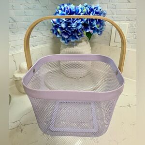 Lavender Mesh Basket with Wooden Handle 💜